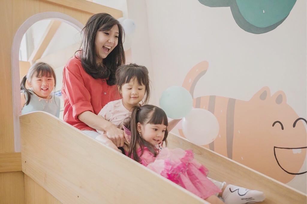 8 Jakarta Family-Friendly Restaurants & Cafes With Play Areas & Games