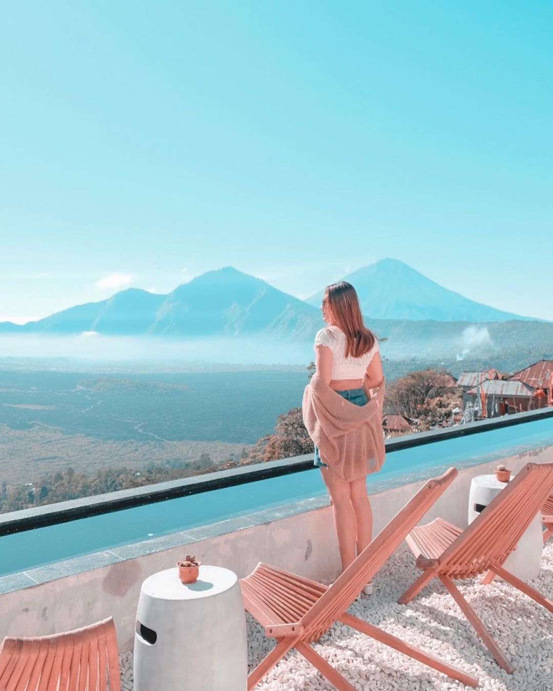 Ritatkala Cafe In Bali Is A Brunch Cafe With A View Of Misty Mount Batur